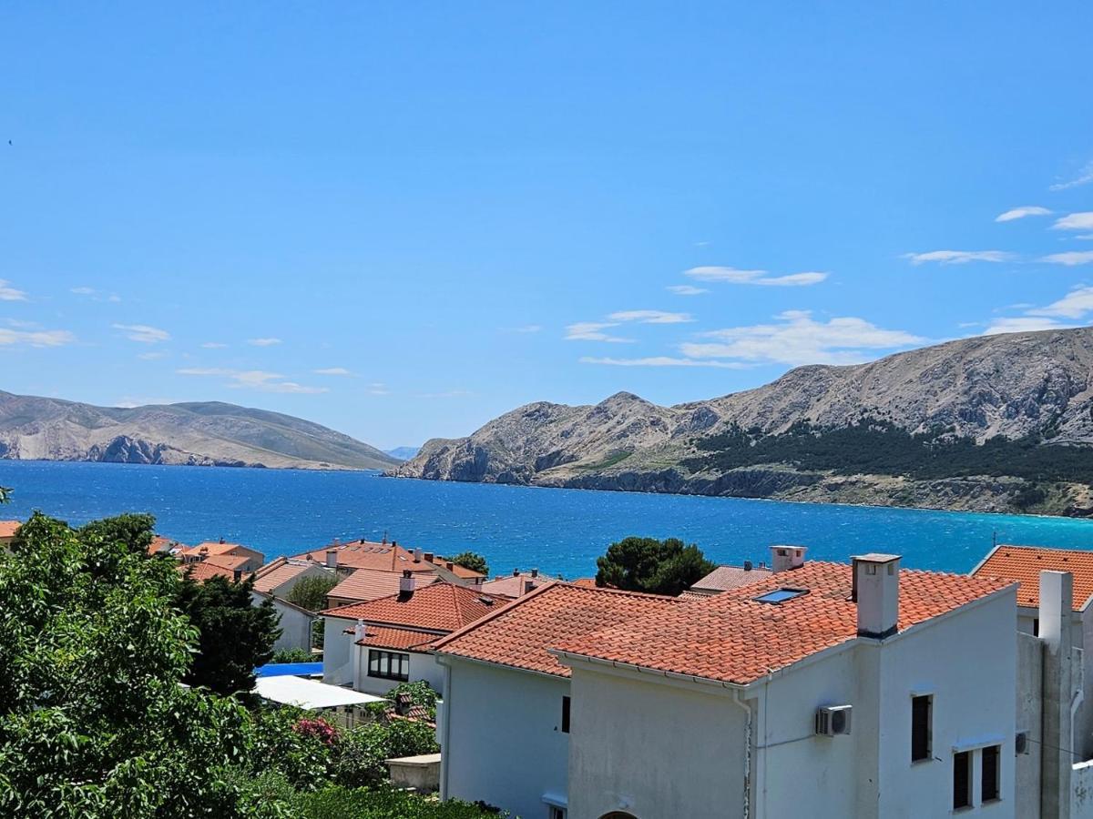 Apartments Trojak Башка Екстер'єр фото