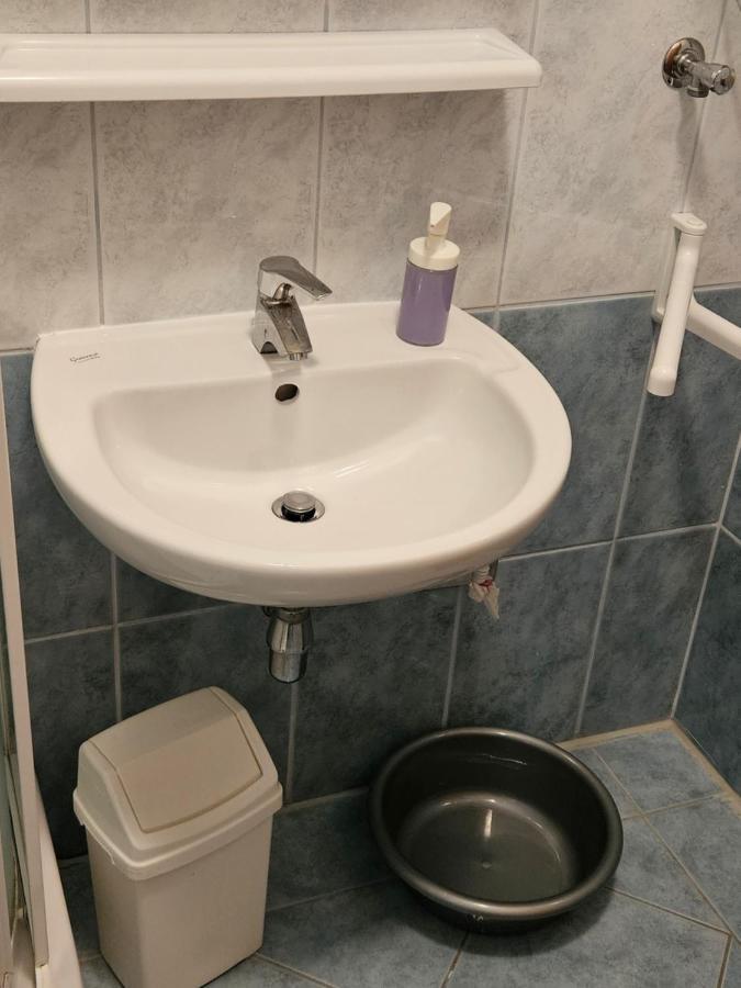 Apartments Trojak Башка Екстер'єр фото